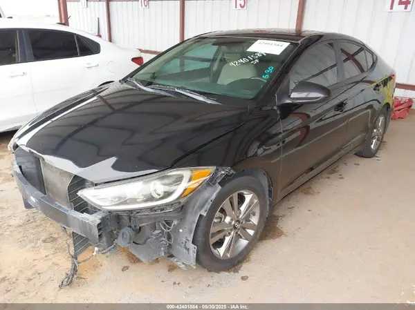 KMHD84LF9HU425962 2017 HYUNDAI ELANTRA - Image 2