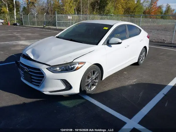 KMHD84LF9HU426223 2017 HYUNDAI ELANTRA - Image 2