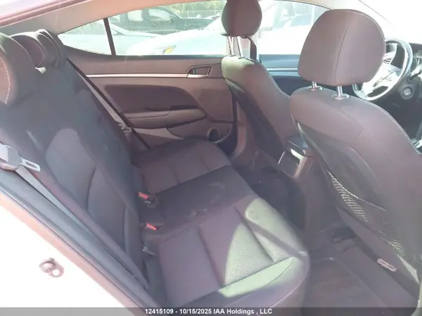 KMHD84LF9HU426223 2017 HYUNDAI ELANTRA - Image 8