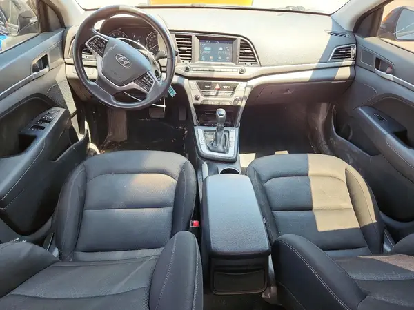 KMHD84LF9HU426951 2017 HYUNDAI ELANTRA - Image 8