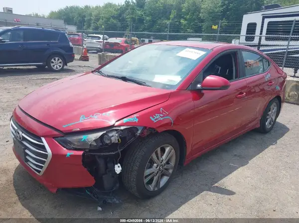 KMHD84LF9HU430661 2017 HYUNDAI ELANTRA - Image 2