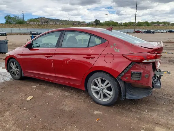 KMHD84LF9HU431311 2017 HYUNDAI ELANTRA - Image 2