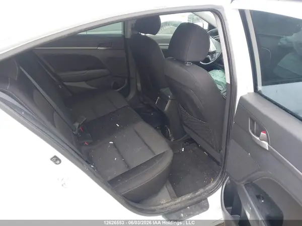 KMHD84LF9JU443643 2018 HYUNDAI ELANTRA - Image 8