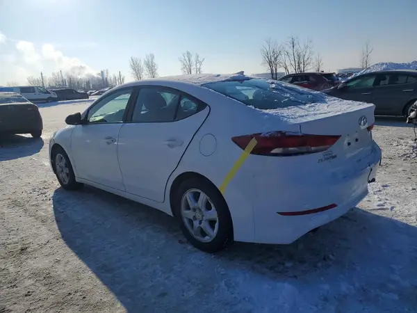 KMHD84LF9JU444498 2018 HYUNDAI ELANTRA - Image 2