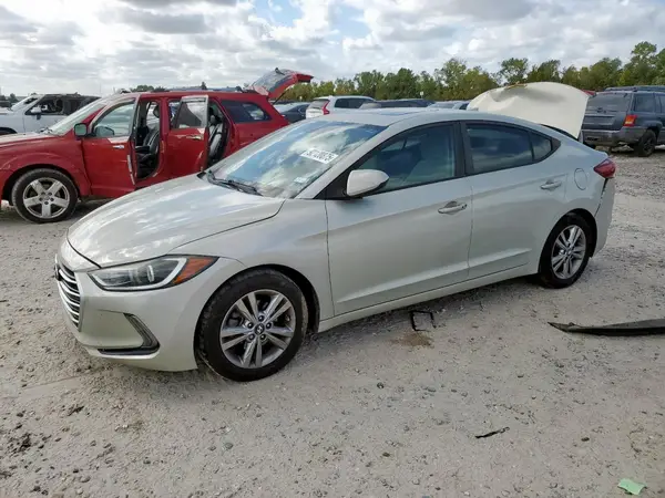 KMHD84LF9JU450754 2018 HYUNDAI ELANTRA - Image 1