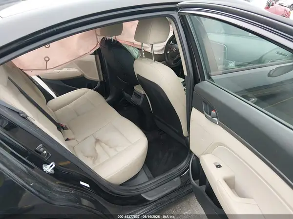 KMHD84LF9JU452438 2018 HYUNDAI ELANTRA - Image 8