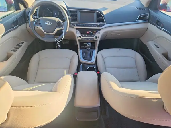 KMHD84LF9JU453248 2018 HYUNDAI ELANTRA - Image 8