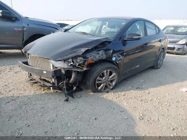 KMHD84LF9JU480630 2018 HYUNDAI ELANTRA - Image 2