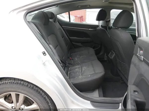 KMHD84LF9JU505381 2018 HYUNDAI ELANTRA - Image 7