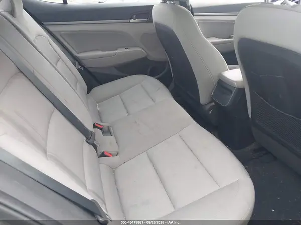 KMHD84LF9JU511889 2018 HYUNDAI ELANTRA - Image 8