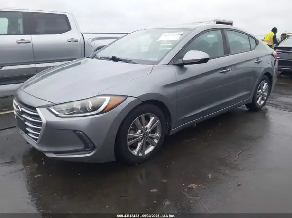 KMHD84LF9JU512122 2018 HYUNDAI ELANTRA - Image 2
