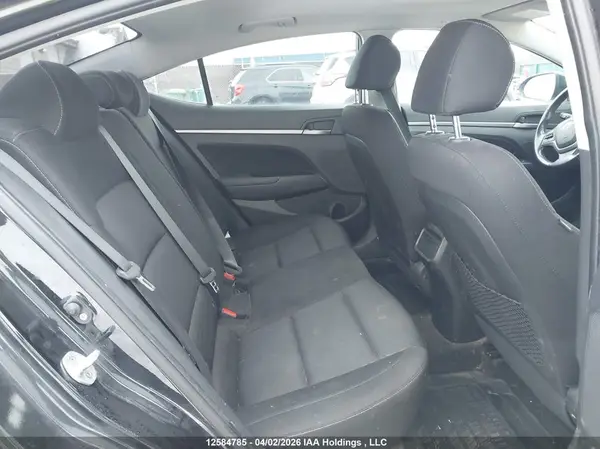 KMHD84LF9JU512329 2018 HYUNDAI ELANTRA - Image 8