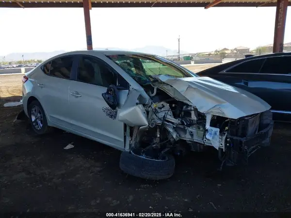 KMHD84LF9JU534864 2018 HYUNDAI ELANTRA - Image 1