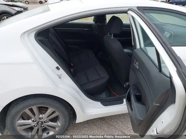 KMHD84LF9JU551177 2018 HYUNDAI ELANTRA - Image 8