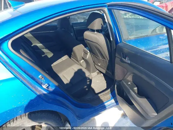 KMHD84LF9JU558548 2018 HYUNDAI ELANTRA - Image 8