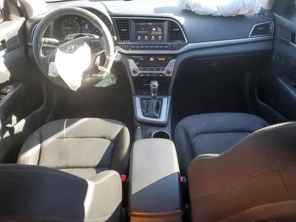 KMHD84LF9JU560512 2018 HYUNDAI ELANTRA - Image 8
