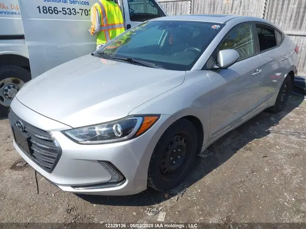 KMHD84LF9JU567539 2018 HYUNDAI ELANTRA - Image 2