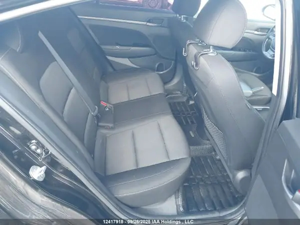 KMHD84LF9JU568741 2018 HYUNDAI ELANTRA - Image 8