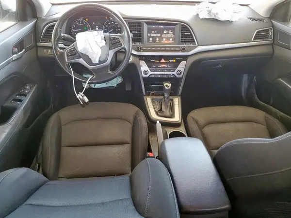 KMHD84LF9JU571008 2018 HYUNDAI ELANTRA - Image 8