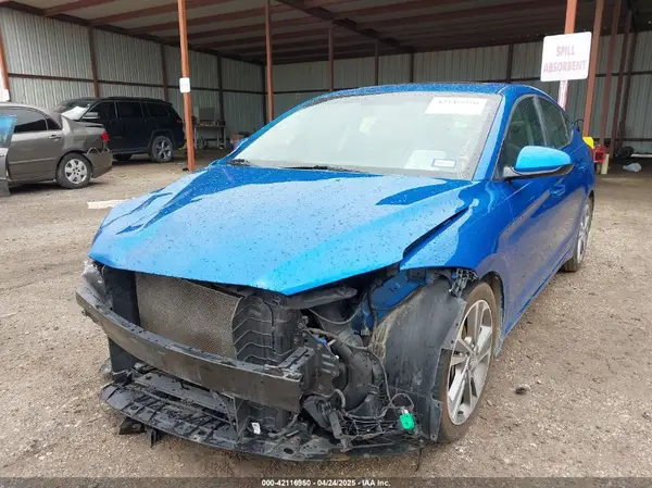 KMHD84LF9JU596572 2018 HYUNDAI ELANTRA - Image 2