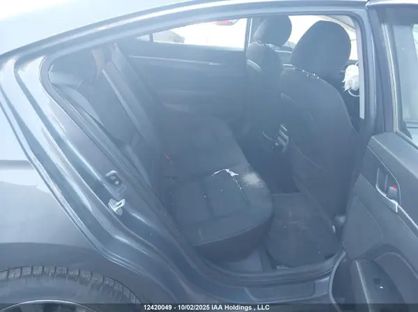 KMHD84LF9JU605044 2018 HYUNDAI ELANTRA - Image 8