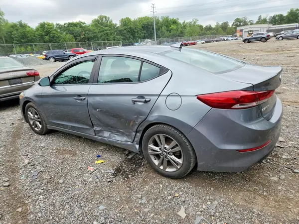 KMHD84LF9JU609790 2018 HYUNDAI ELANTRA - Image 2