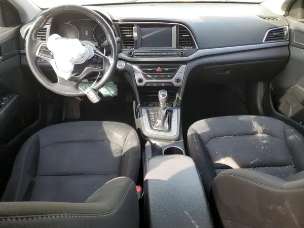 KMHD84LF9JU616965 2018 HYUNDAI ELANTRA - Image 8