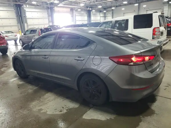 KMHD84LF9JU633376 2018 HYUNDAI ELANTRA - Image 2