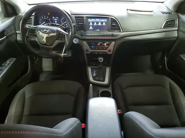KMHD84LF9JU640974 2018 HYUNDAI ELANTRA - Image 8