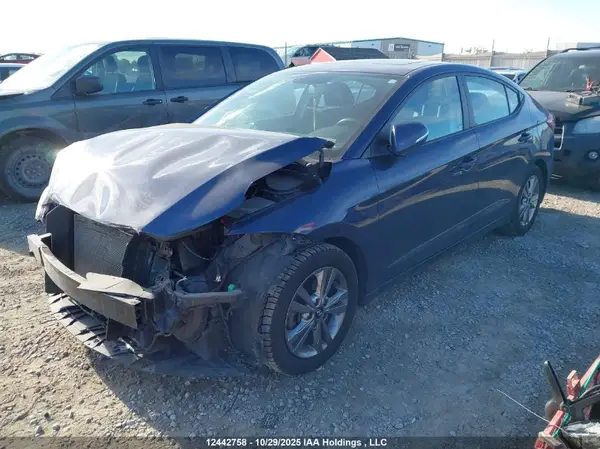 KMHD84LF9JU649920 2018 HYUNDAI ELANTRA - Image 2