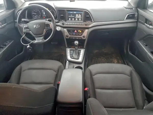 KMHD84LF9JU654454 2018 HYUNDAI ELANTRA - Image 8