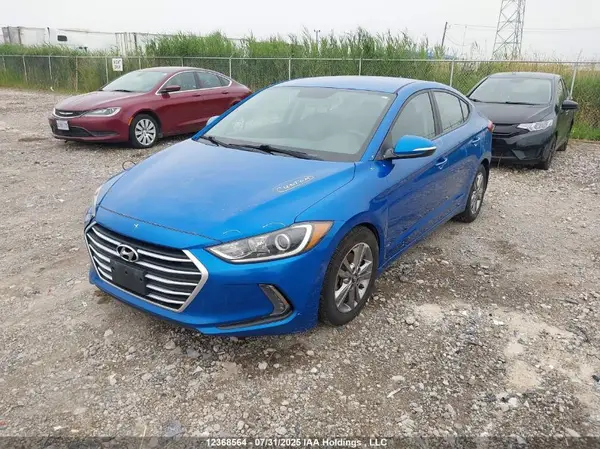 KMHD84LF9JU656818 2018 HYUNDAI ELANTRA - Image 2