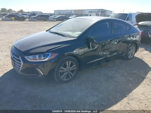 KMHD84LF9JU657547 2018 HYUNDAI ELANTRA - Image 2