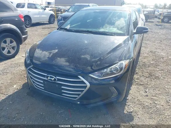 KMHD84LF9JU668855 2018 HYUNDAI ELANTRA - Image 2