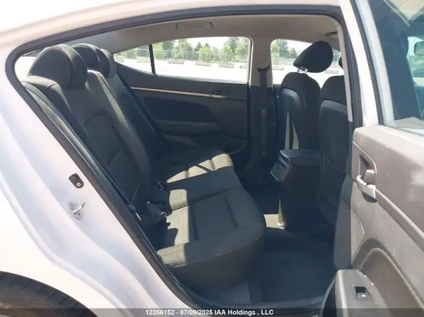 KMHD84LF9JU669102 2018 HYUNDAI ELANTRA - Image 8