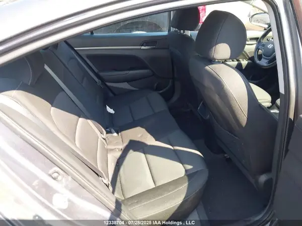 KMHD84LF9JU678429 2018 HYUNDAI ELANTRA - Image 8