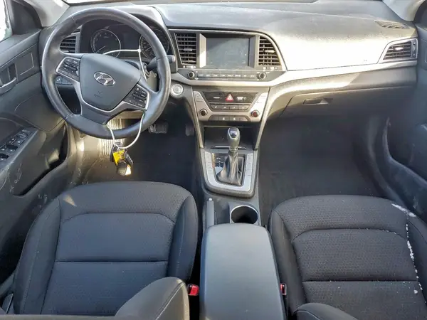 KMHD84LF9JU692119 2018 HYUNDAI ELANTRA - Image 8