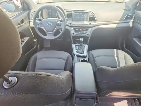KMHD84LF9JU702826 2018 HYUNDAI ELANTRA - Image 8