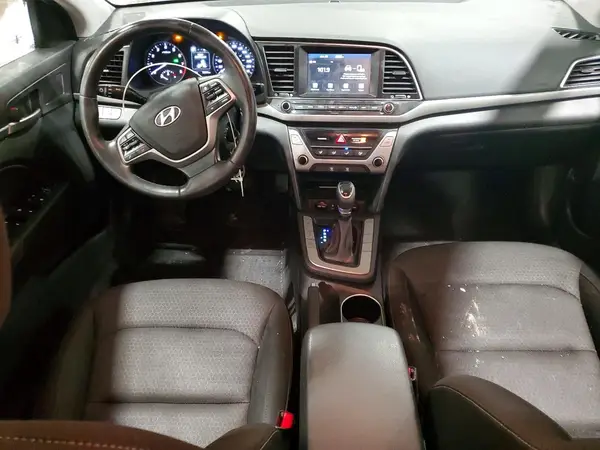 KMHD84LF9JU715558 2018 HYUNDAI ELANTRA - Image 8
