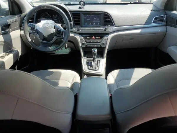 KMHD84LF9JU723370 2018 HYUNDAI ELANTRA - Image 8