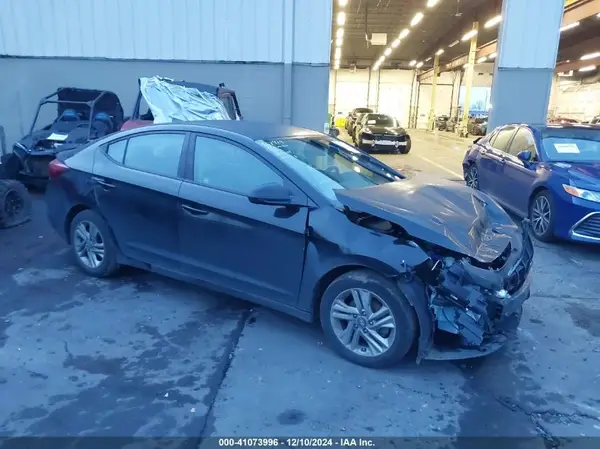 KMHD84LF9KU735813 2019 HYUNDAI ELANTRA - Image 1