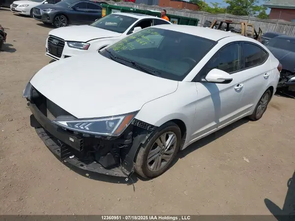 KMHD84LF9KU736167 2019 HYUNDAI ELANTRA - Image 2