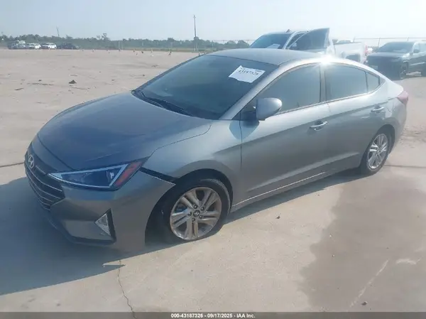 KMHD84LF9KU737531 2019 HYUNDAI ELANTRA - Image 2