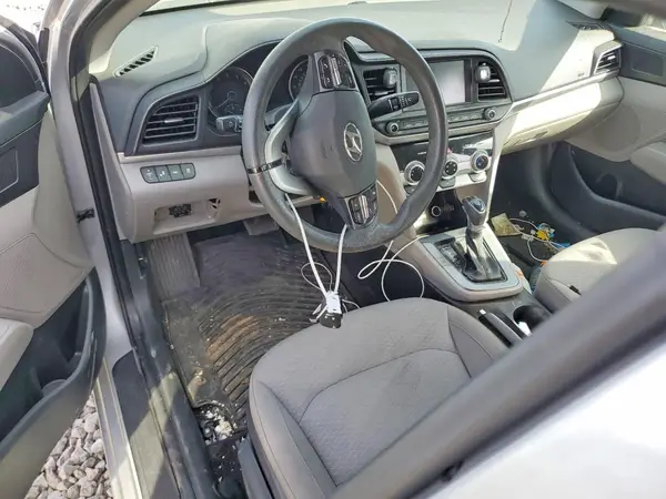 KMHD84LF9KU738176 2019 HYUNDAI ELANTRA - Image 8