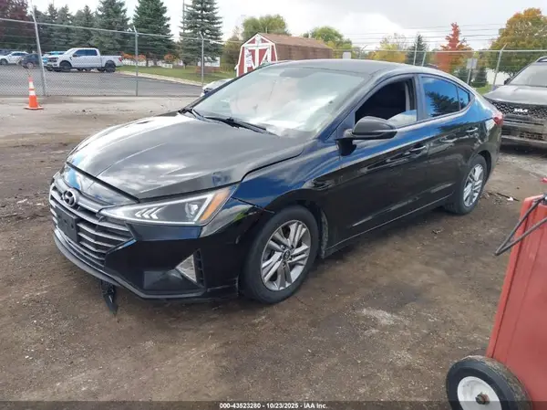 KMHD84LF9KU740915 2019 HYUNDAI ELANTRA - Image 2