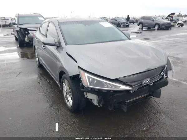 KMHD84LF9KU745547 2019 HYUNDAI ELANTRA - Image 1