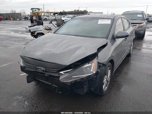 KMHD84LF9KU745547 2019 HYUNDAI ELANTRA - Image 2