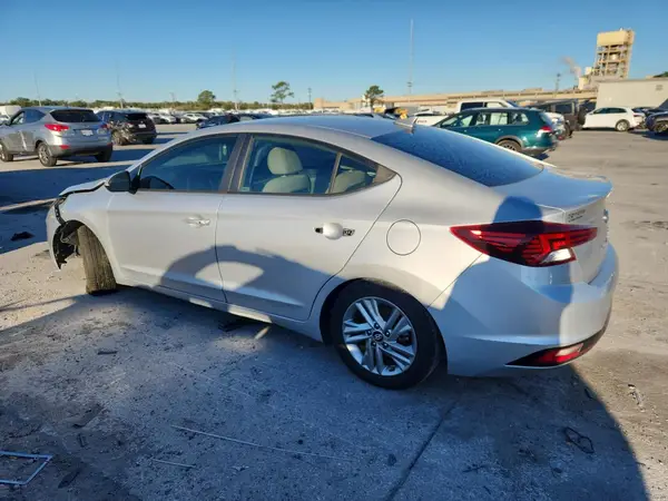 KMHD84LF9KU746455 2019 HYUNDAI ELANTRA - Image 2