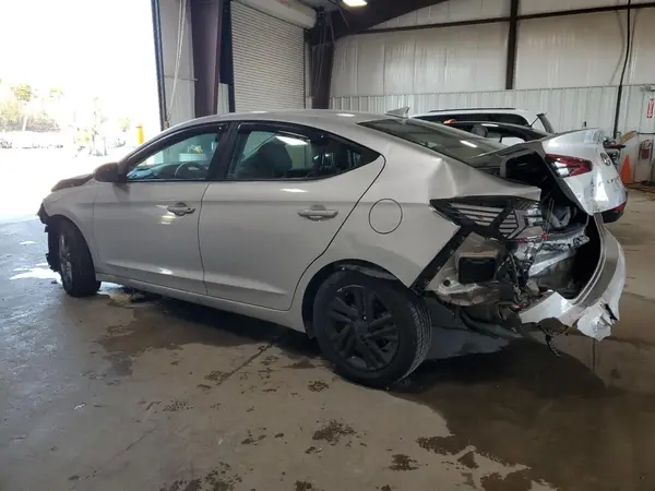 KMHD84LF9KU746598 2019 HYUNDAI ELANTRA - Image 2