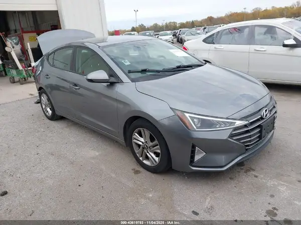 KMHD84LF9KU750893 2019 HYUNDAI ELANTRA - Image 1
